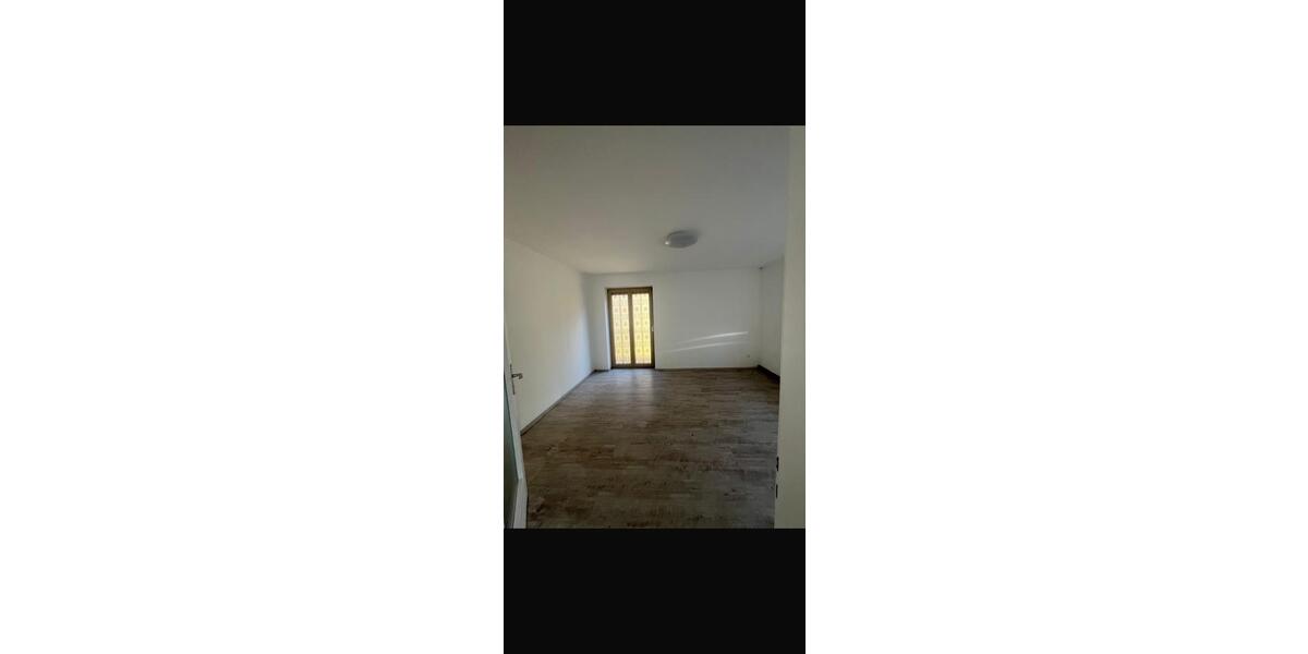 Einfamilienhaus Regensburg Galgenberg - 6 Zimmer, 200 m&sup2;, 2.150&euro; | Angebot:25948195