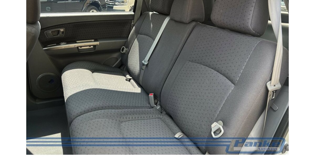 Kia Carens 2.0 16V EX Van*SchiebeD.*Klima*PDC*Bluet* 109.096 km 1.100 € Berlin 13187