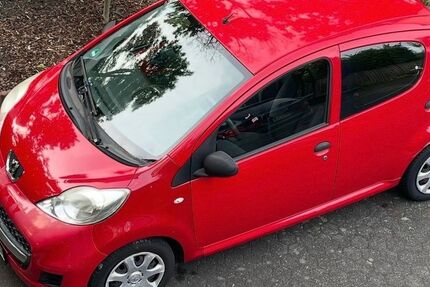 Peugeot 107 134.900 km 1.300 &euro; Bonn 53173