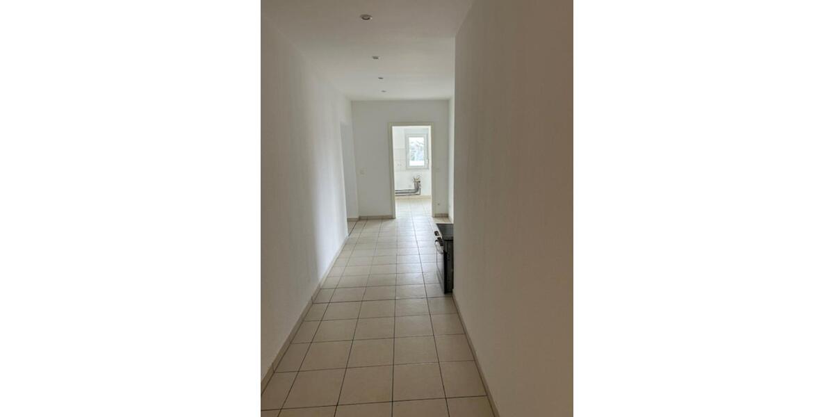 Etagenwohnung Kriftel - 2.5 Zimmer, 91 m&sup2;, 1.490&euro; | Angebot:25082720