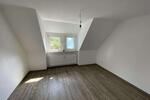 Dachgeschoßwohnung Altena - 3 Zimmer, 54 m&sup2;, 220&euro; | Angebot:26250240