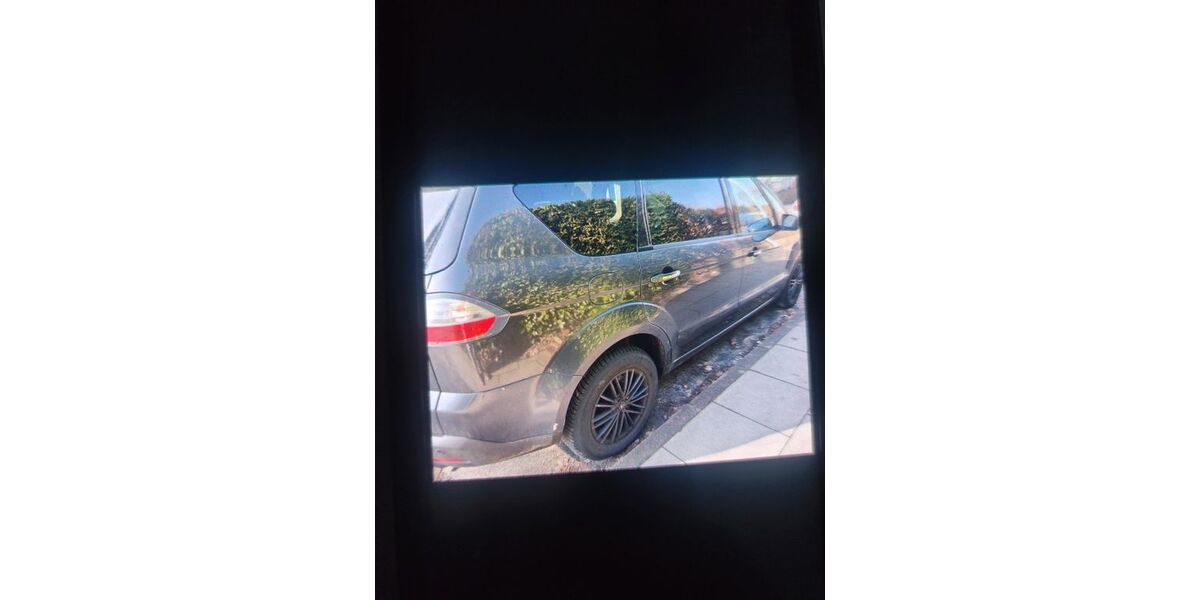 Ford S-Max 328.300 km 2.750 &euro; Hamburg 22041