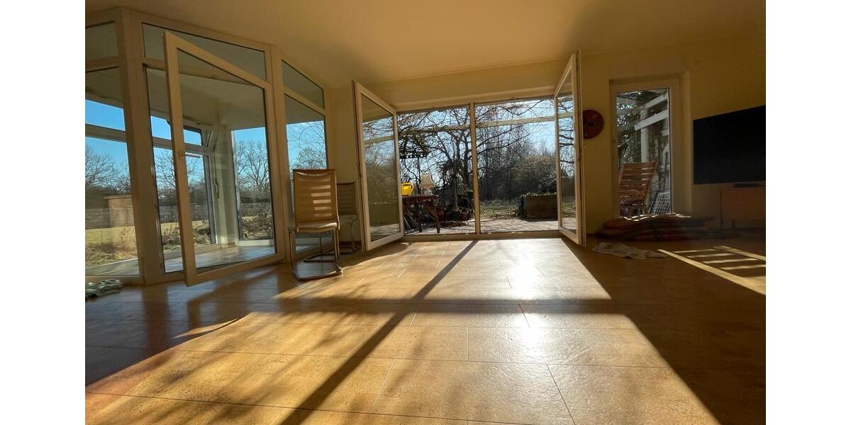 Einfamilienhaus Schwerin Friedrichsthal - 3 Zimmer, 100 m&sup2;, 1.400&euro; | Angebot:25178235