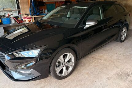 Seat Leon 8.800 km 30.800 &euro; Lebach 66822