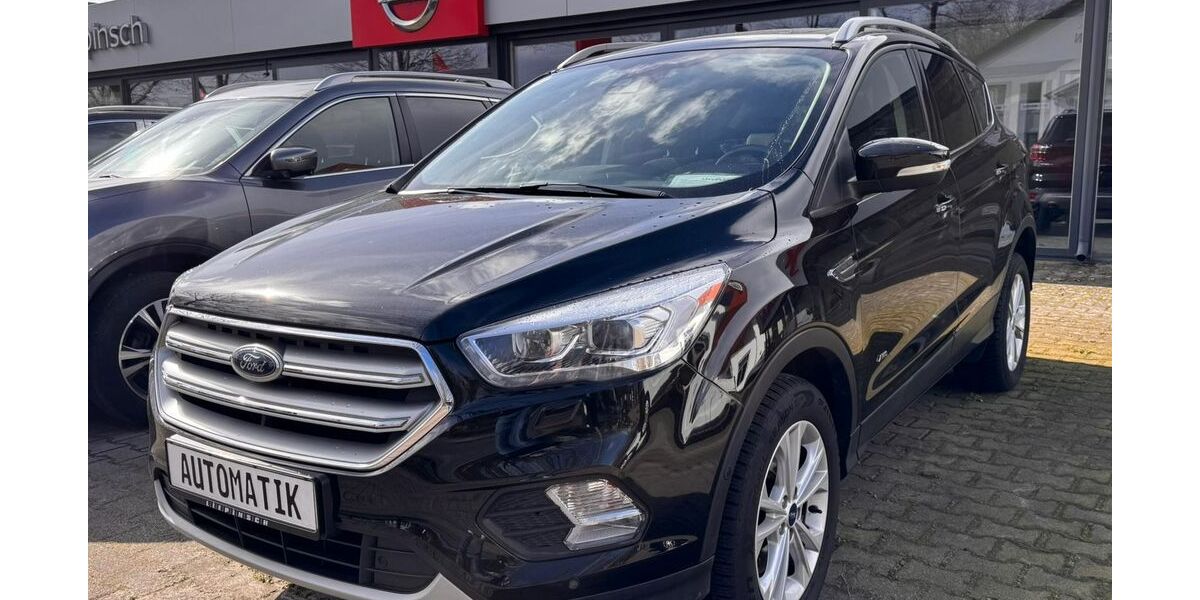 Ford Kuga 62.500 km 16.990 &euro; Oldenburg 26125