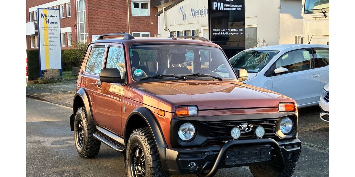 Lada Niva 29.500 km 19.980 &euro; Münster 48163
