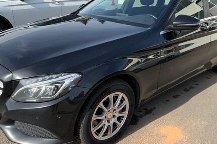 Mercedes-Benz C 250 322.800 km 7.890 &euro; Creglingen 97993