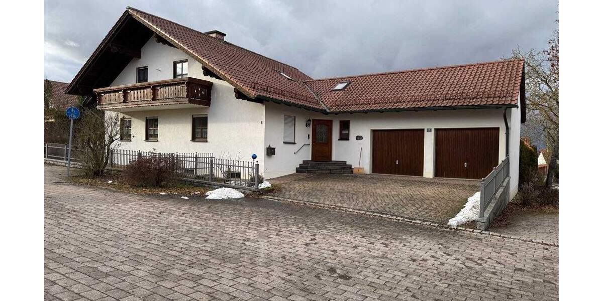 Einfamilienhaus Geiselhöring - 6 Zimmer, 237 m&sup2;, 1.300&euro; | Angebot:25562903