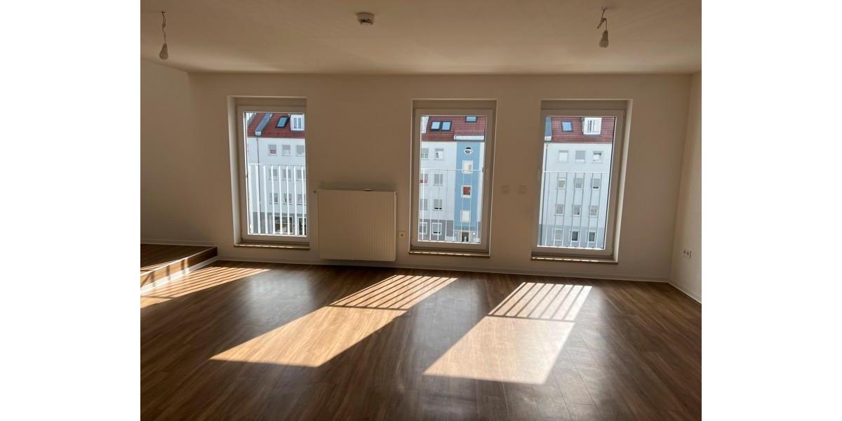 Dachgeschoßwohnung Dachau - 4 Zimmer, 116 m&sup2;, 1.904&euro; | Angebot:25387261