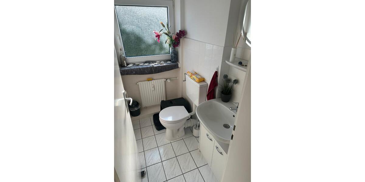 Etagenwohnung Wilhelmshaven Heppens - 5 Zimmer, 93 m&sup2;, 629&euro; | Angebot:26536420