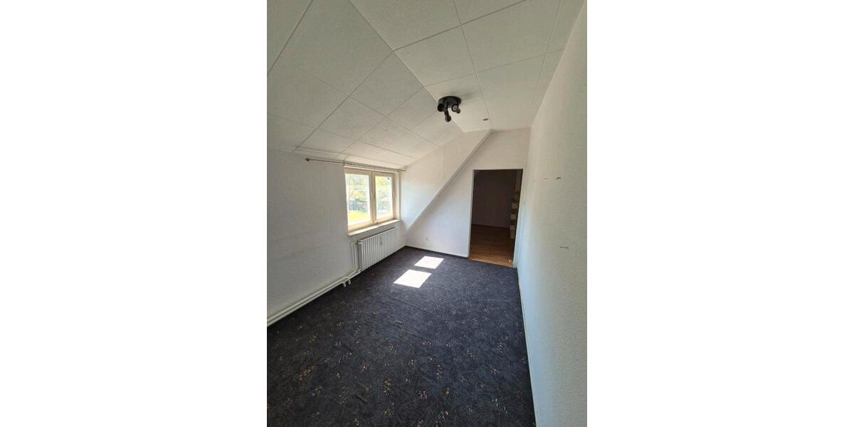 Etagenwohnung Weste - 5 Zimmer, 98 m&sup2;, 750&euro; | Angebot:26366798
