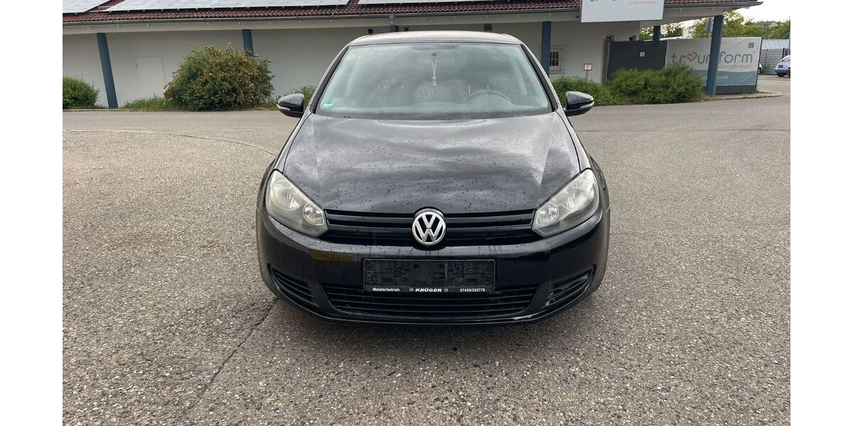 VW Golf 270.000 km 2.550 &euro; Trossingen 78647