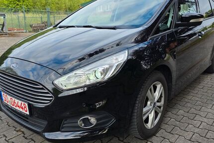 Ford S-Max 126.000 km 12.900 &euro; Möhnesee 59519