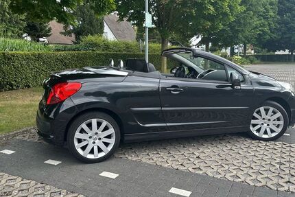 Peugeot 207 195.000 km 4.200 &euro; Bad Oeynhausen 32545