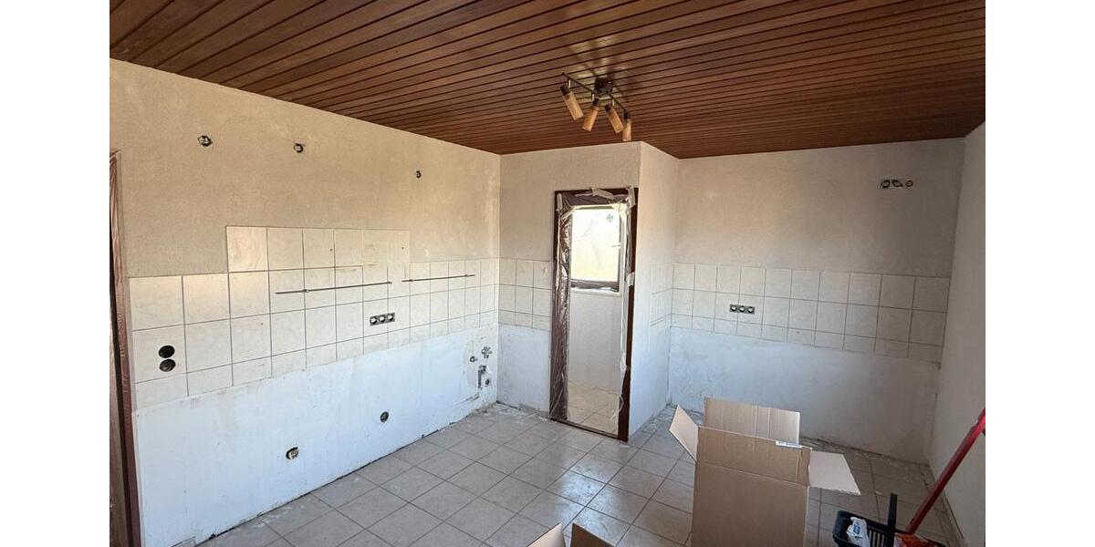 Etagenwohnung Bietigheim - 3 Zimmer, 100 m&sup2;, 1.000&euro; | Angebot:26346911