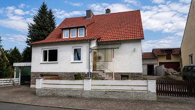 VIEL PLATZ FÜR IHRE IDEEN - MIT VIEL POTENZIAL - Haus Uslar | Angebot:27329283