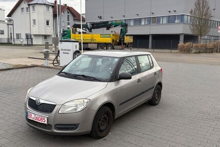 Skoda Fabia 112.334 km 2.499 &euro; Weil im Schönbuch 71093