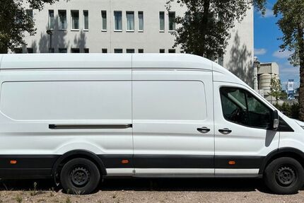 Ford Transit 192.000 km 12.495 &euro; Berlin 13597