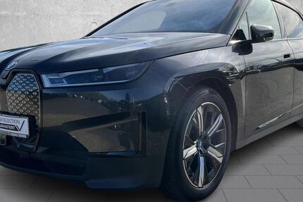 BMW iX 43.661 km 56.560 &euro; Itzehoe 25524