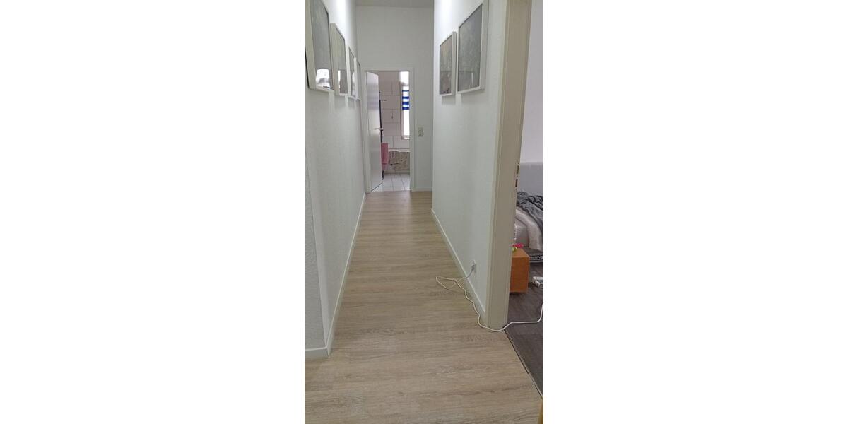 Erdgeschoßwohnung Stadtoldendorf - 3 Zimmer, 83 m&sup2;, 435&euro; | Angebot:26412524