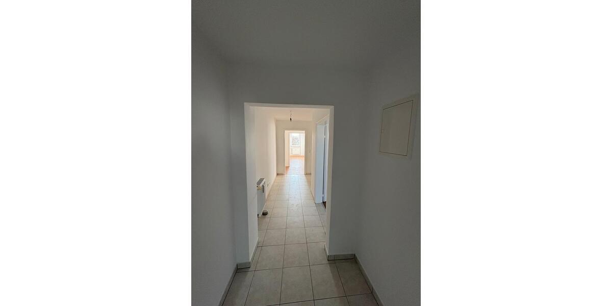 Etagenwohnung Burghausen - 3 Zimmer, 70 m&sup2;, 990&euro; | Angebot:26338969