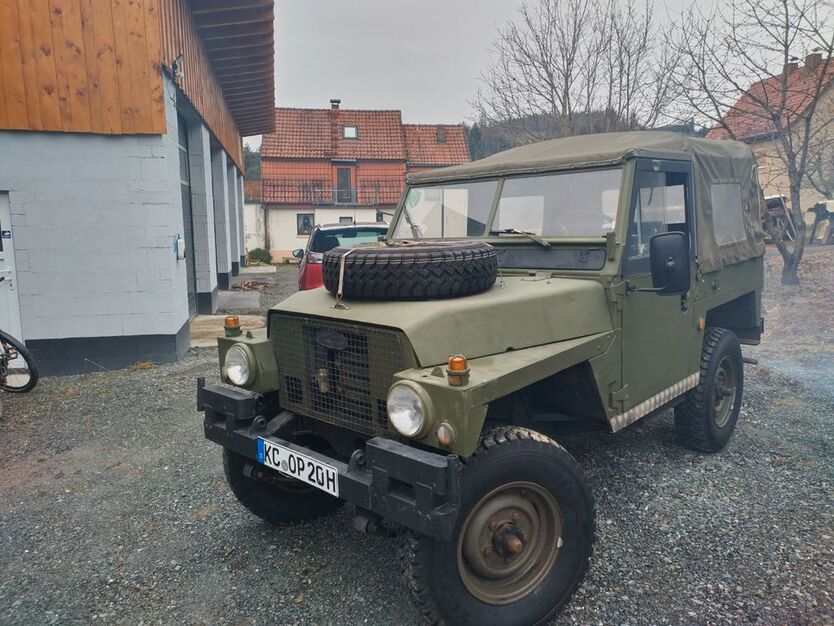 Land Rover Serie II 79.000 km 15.999 € Steinwiesen 96349