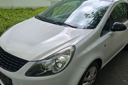 Opel Corsa 183.505 km 1.999 &euro; Mainz 55129