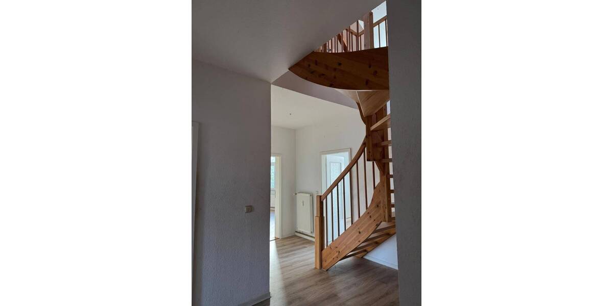 Etagenwohnung Erfurt Altstadt - 3 Zimmer, 116 m&sup2;, 1.100&euro; | Angebot:26843811