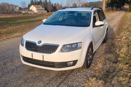 Skoda Octavia 220.000 km 8.500 &euro; Gütenbach 78148