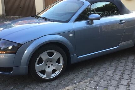 Audi TT 172.000 km 6.250 &euro; Frankfurt am Main 60528