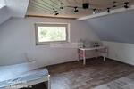 Einfamilienhaus Schirnding - 7 Zimmer, 220 m&sup2;, 1.300&euro; | Angebot:26544388