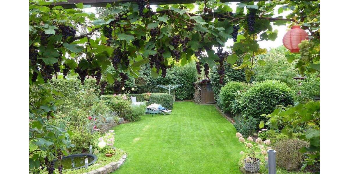 Doppelhaushälfte Sonsbeck - 9 Zimmer, 230 m&sup2;, 440.000&euro; | Angebot:25711075