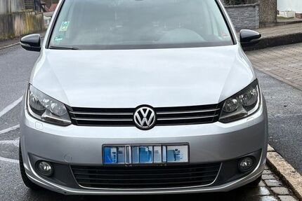 VW Touran 265.000 km 6.800 &euro; Waldsassen 95652
