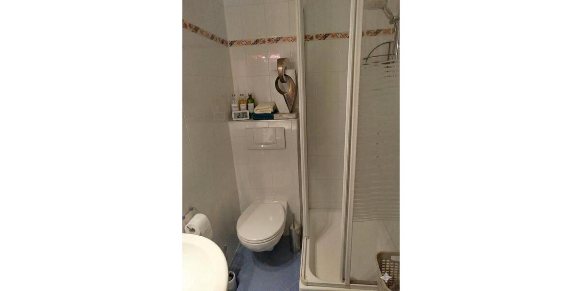 Doppelhaushälfte Hürth - 3 Zimmer, 130 m&sup2;, 1.350&euro; | Angebot:26434494
