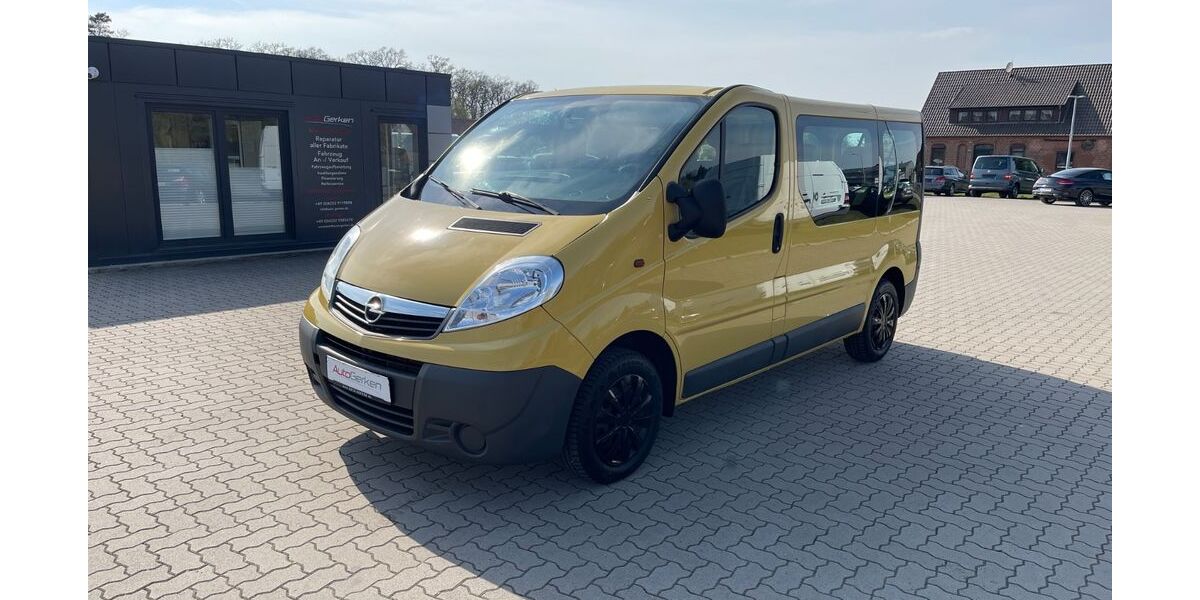 Opel Vivaro 147.308 km 9.800 &euro; Martfeld 27327