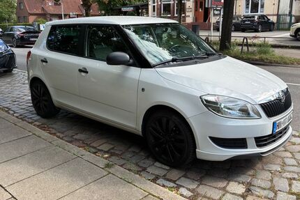 Skoda Fabia 113.000 km 5.900 &euro; Hamburg 21031