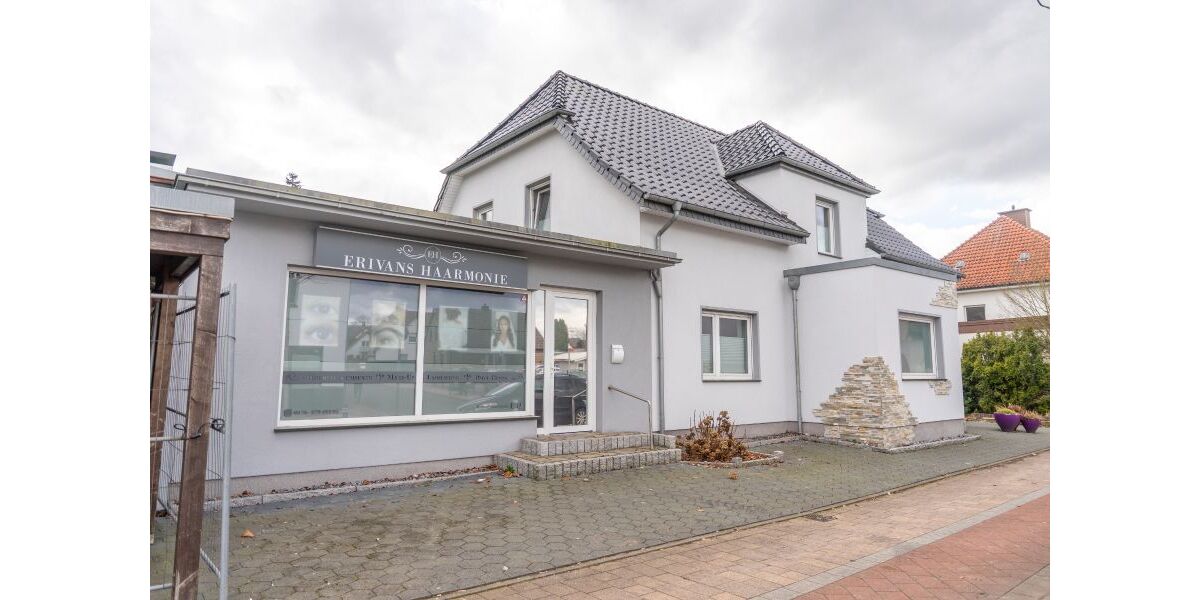 Provisionsfrei* Geräumiges, zentralgelegenes 6-Zimmer Einfamilienhaus mit Gewerbeeinheit in Eilshausen - Einfamilienhaus Hiddenhausen | Angebot:26689390