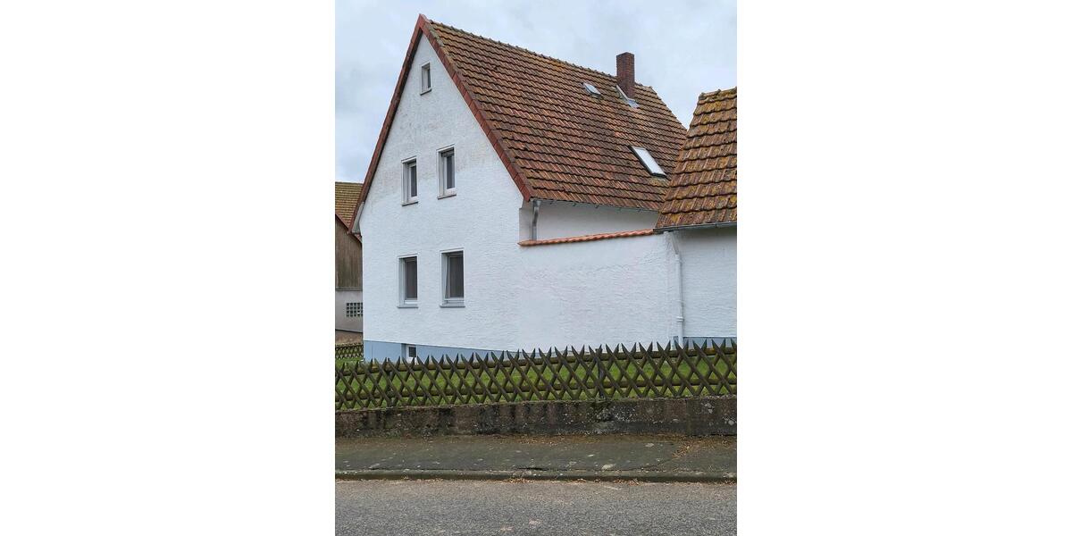 Einfamilienhaus Willebadessen - 6 Zimmer, 120 m&sup2;, 149.000&euro; | Angebot:25589860