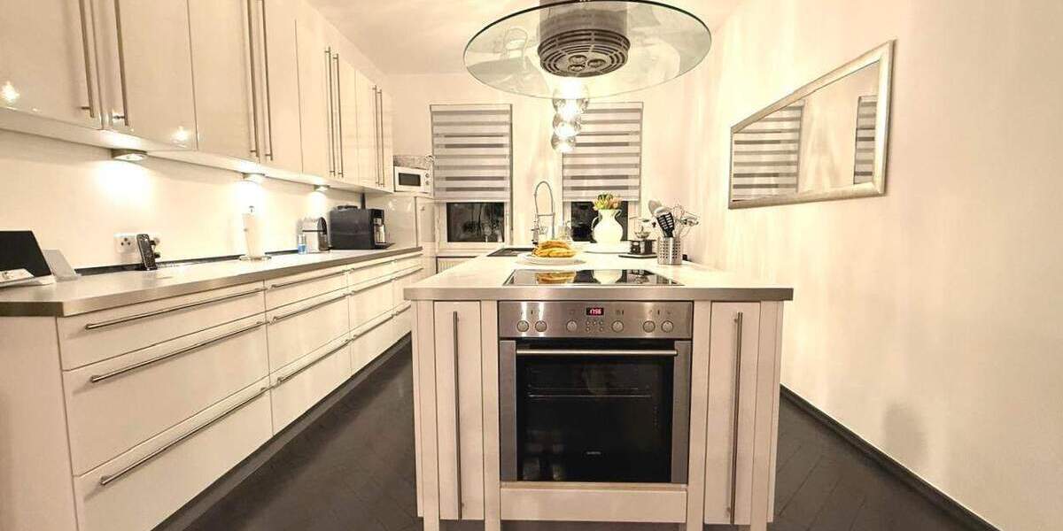 Etagenwohnung Hanau Lamboy - 3 Zimmer, 124 m&sup2;, 1.600&euro; | Angebot:24876555