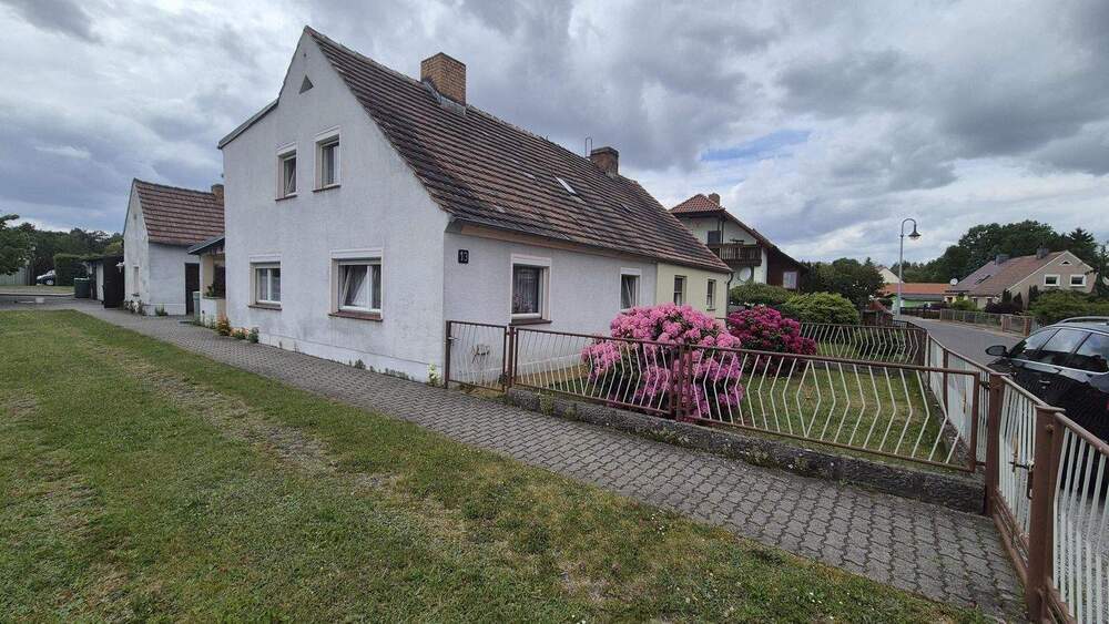Doppelhaushälfte Weißwasser - 4 Zimmer, 95 m&sup2;, 140.000&euro; | Angebot:25679744