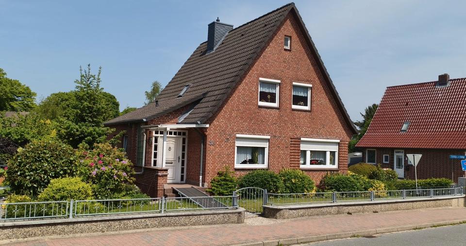 Einfamilienhaus Burg (Dithmarschen) - 5 Zimmer, 95 m&sup2;, 220.000&euro; | Angebot:26815545