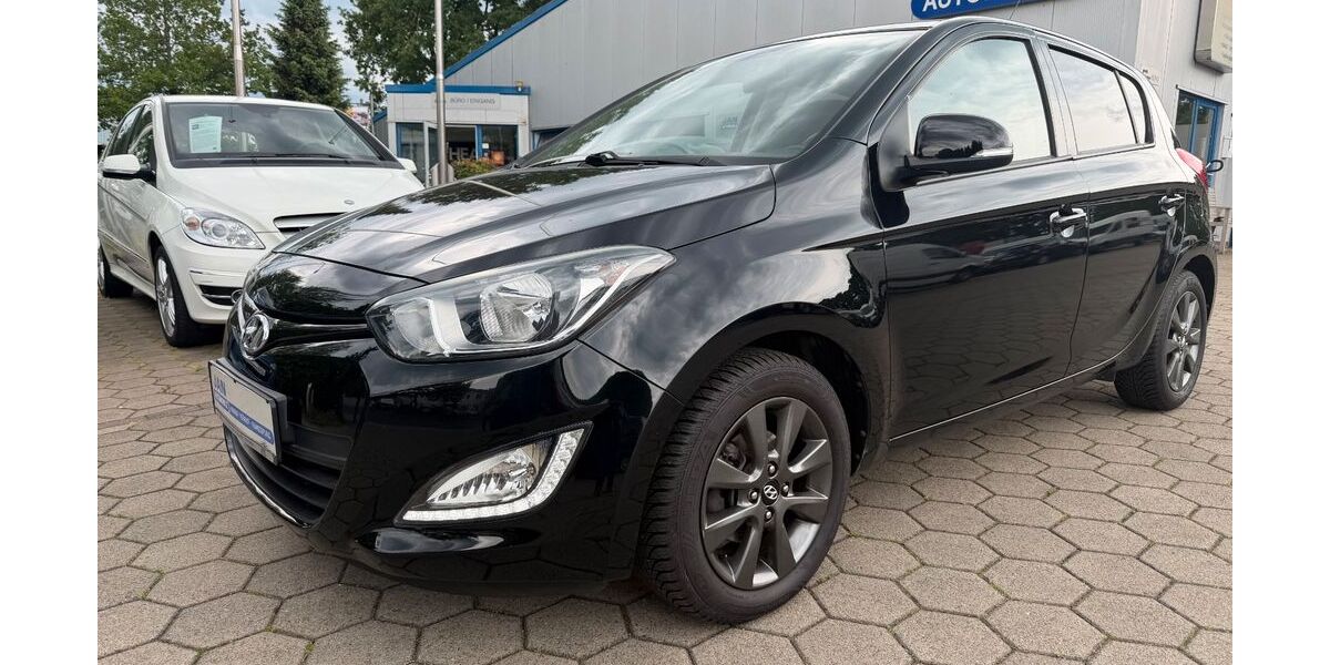 Hyundai i20 36.470 km 8.190 &euro; Elmshorn 25335