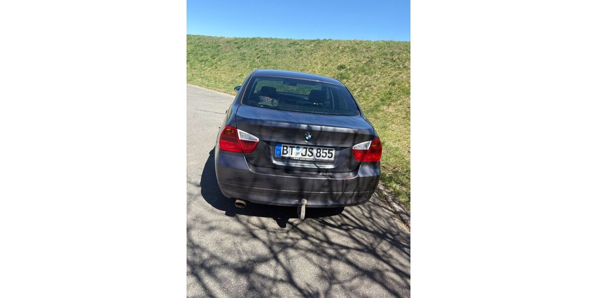 BMW 318 226.000 km 3.000 &euro; Speichersdorf 95469