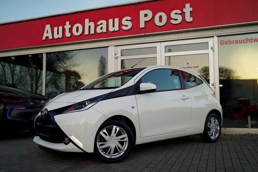 Aygo (X)