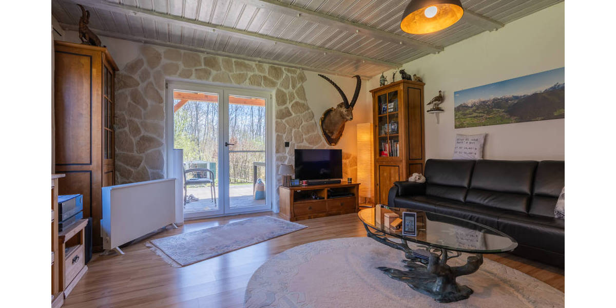 Einfamilienhaus Schöllnach Poppenberg - 5 Zimmer, 150 m&sup2;, 270.000&euro; | Angebot:26439536