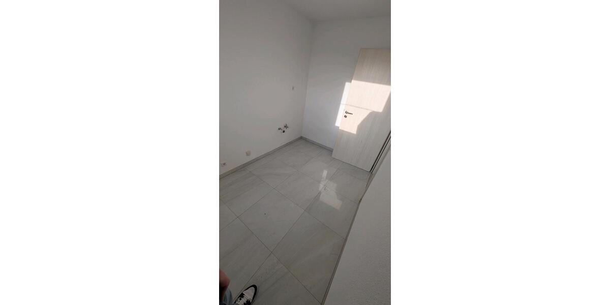 Etagenwohnung Villingen-Schwenningen Schwenningen - 1.5 Zimmer, 45 m&sup2;, 135.000&euro; | Angebot:27143046
