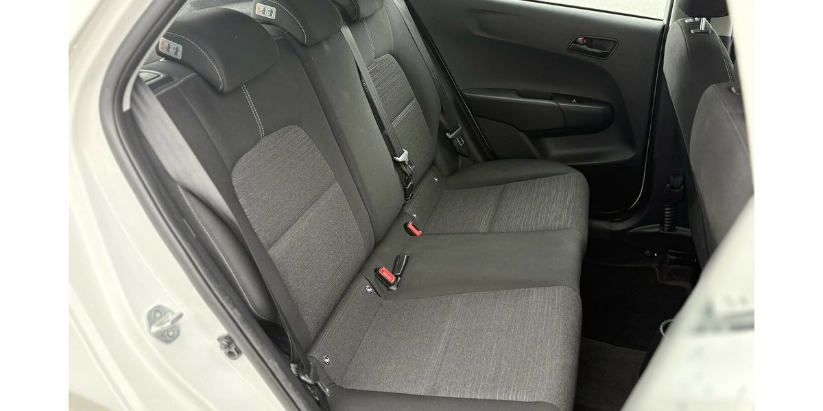 Kia Picanto 1.0 Edition 7 SITZHEIZUNG/KLIMA/LENKHZ 61.500 km 7.900 &euro; Villingen-Schwenningen 78054