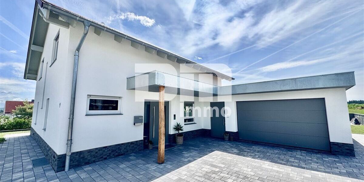 Exklusiver Neubautraum mit Premium-Ausstattung, großer Terrasse und Doppelgarage - Einfamilienhaus Bad Arolsen | Angebot:27023643