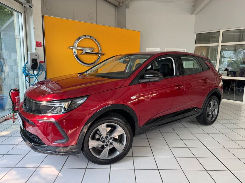 Opel Grandland (X) 7.430 km 26.450 € Olpe 57462