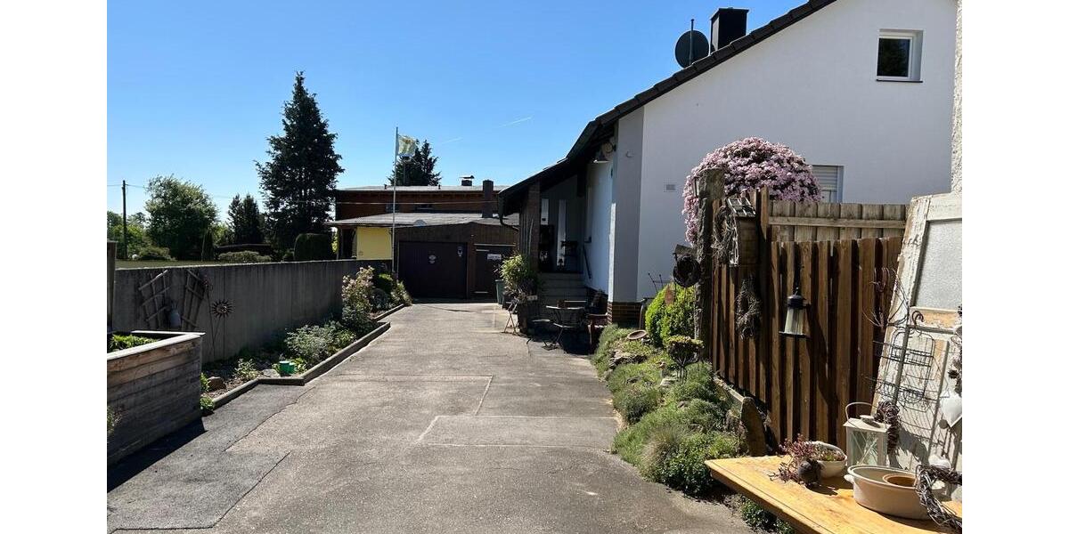 Einfamilienhaus Schwandorf - 4 Zimmer, 110 m&sup2;, 349.000&euro; | Angebot:26393858